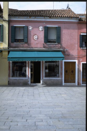 : casa in linea con corte (privata)  / maestranze locali - Venezia (VENEZIA) 