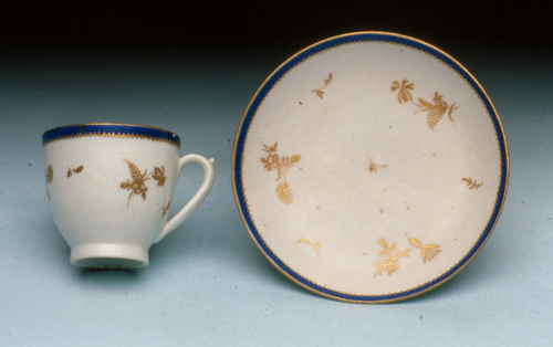 decoro floreale / TAZZA / manifattura Antonibon / XVIII (prima metà)