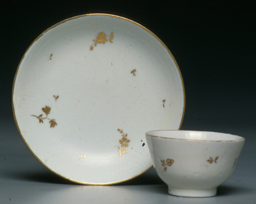 decoro floreale / TAZZA / manifattura Antonibon / XIX (primo quarto)