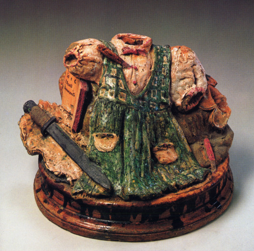 vestitini di bimbi trafitti da armi / gruppo figurato / XX (secondo quarto)