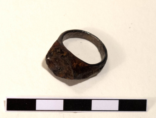 anello a castone / età romana 