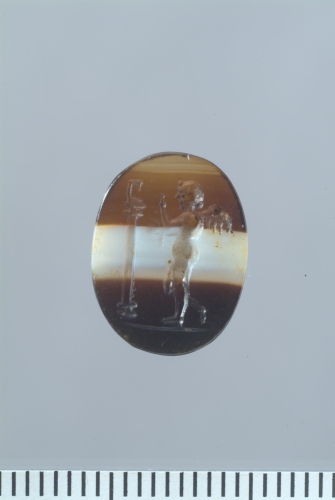 gemma / Erote davanti a una colonnina / I sec. a.C.- I sec. d.C.