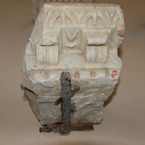 cornice/ frammento / epoca romana/ sec. I d.C. (prima metà) 