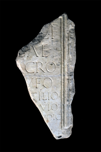 frammento lapideo / sec. II d.C. 