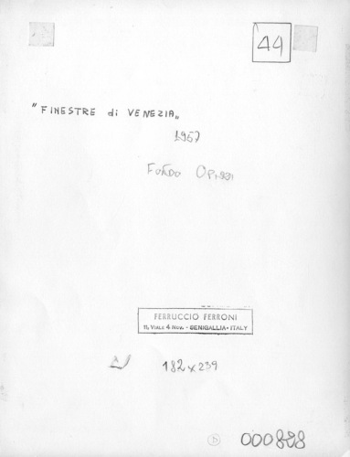 "Finestre di Venezia" dalla casa di Paolo Monti / Finestra di Venezia (dalla casa di Paolo Monti) / Finestre di Venezia (Fondo Opizzi) / positivo / Ferroni, Ferruccio; / 1957